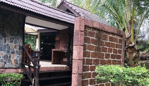 Thai Twin House Garden View 