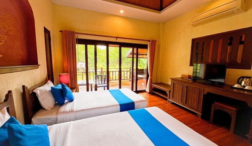 Chalet, Mountain View