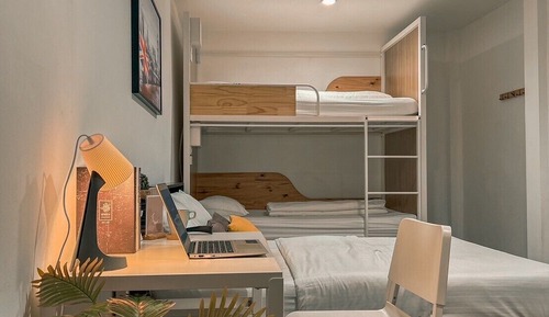 Family Room With Bathroom (VIP1)