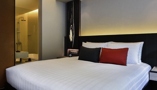 Deluxe Room, 1 King Bed