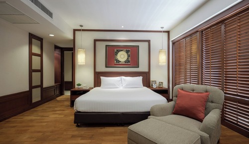 2 Bedroom Grand King and Queen Bed