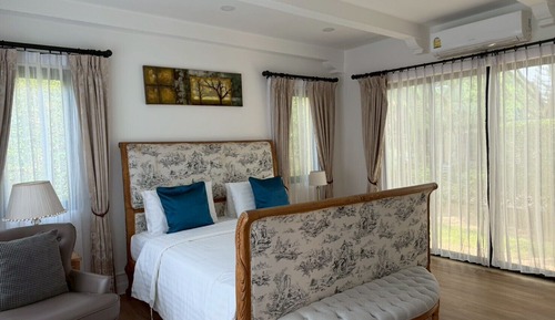 Villa, 2 Bedrooms, Pool View