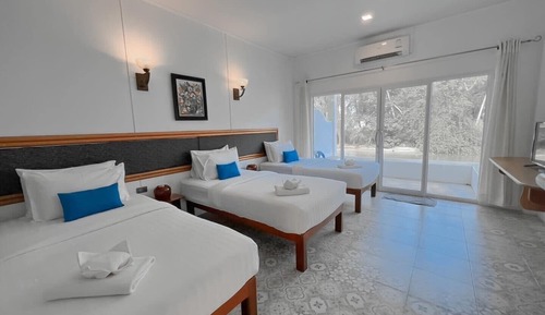 Deluxe Triple Room