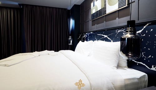 Deluxe Room, Bathtub