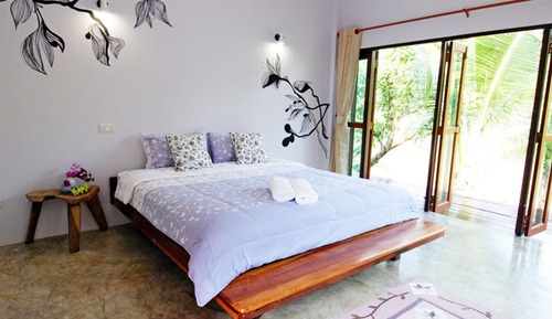 Mango House