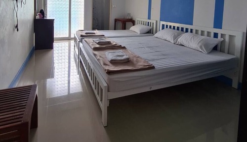 Basic Triple Room