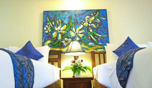 Deluxe Family Suite