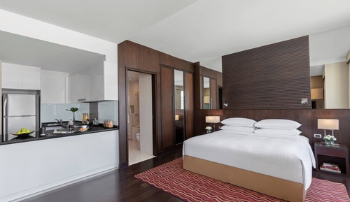 Suite, 2 Bedrooms, City View