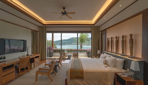4 Bedroom Penthouse Pool Suite