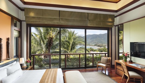 3 Bedroom Pool Suite