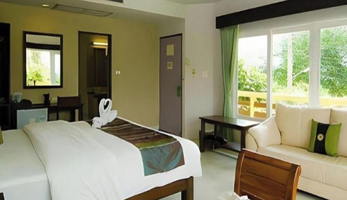 Deluxe Double Room, Partial Sea View