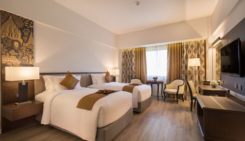 Executive Suite, 2 Twin Beds