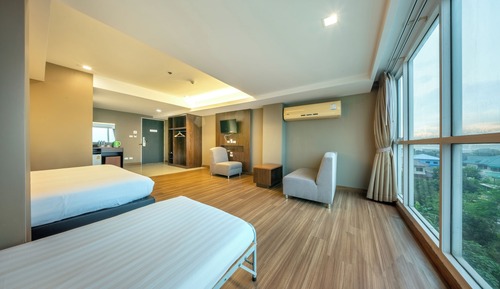 Deluxe Triple Room