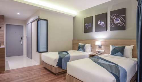Standard Twin Room