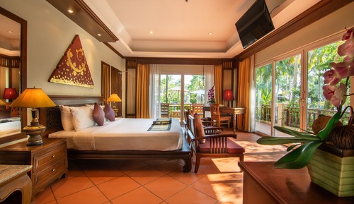 Pool Access Beach Junior Suite