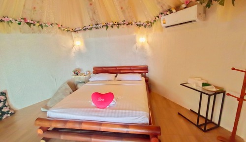 Standard Double Room, Balcony, Pool View