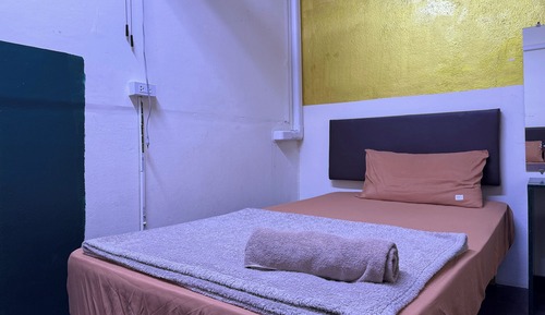 Triple Room, Shared Bathroom