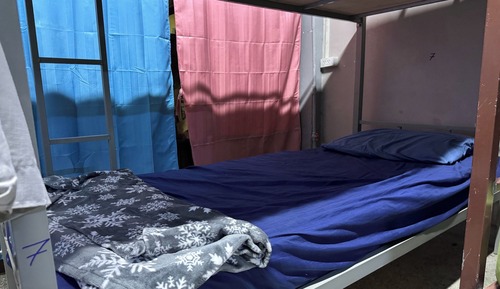 10-Bed Fan Dormitory Room
