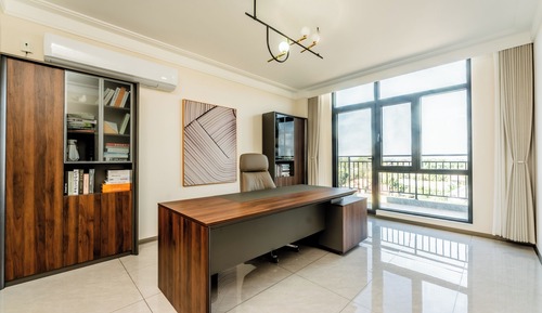 Luxury Suite, Balcony
