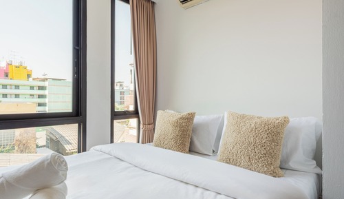 Family Room, 1 Bedroom