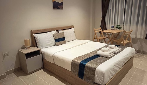 Classic Double Room, City View