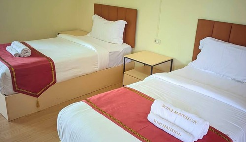 Standard Twin Room
