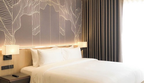 Family Suite, City View