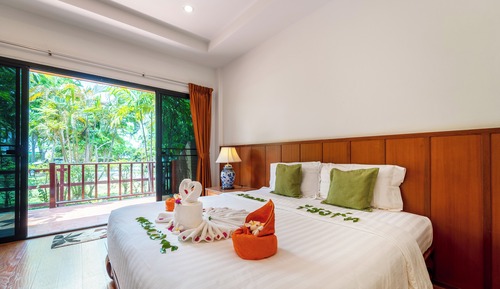 Superior Room, Garden View