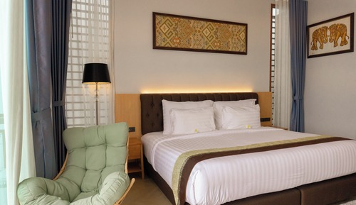Suite, River View