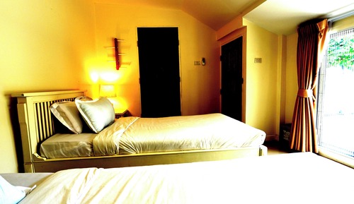 Economy Twin Room