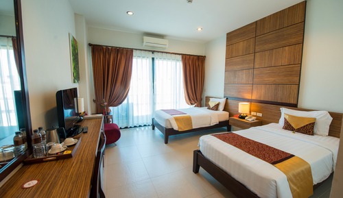 Premier Twin Room