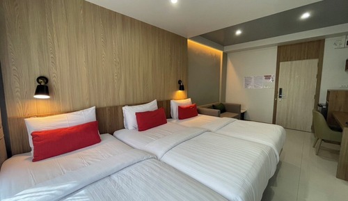 Triple Room