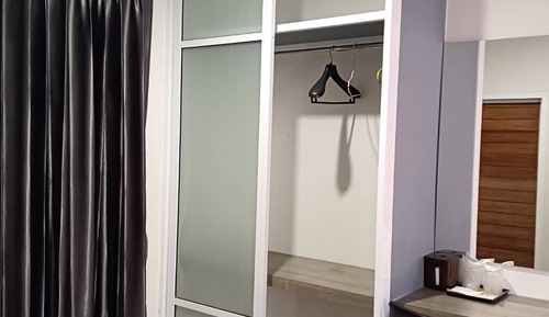Economy Studio, 1 Queen Bed