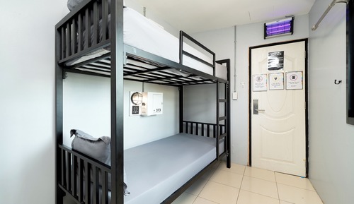 Bed in 4-Bed Female Only Dormitory No Curtains (370)