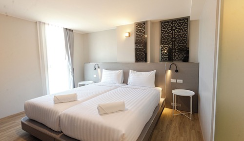 Standard Twin Room