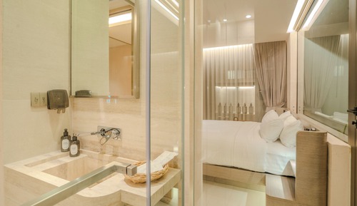 Comfort Double Room with Balcony (Higher Floor)
