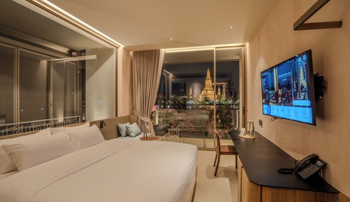 Deluxe Double Room with River View