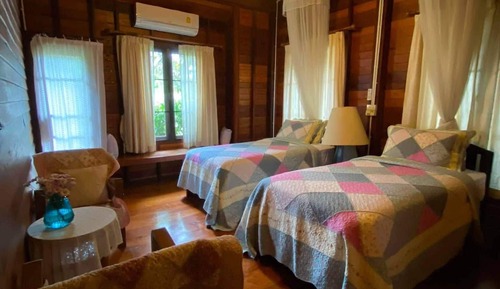 House, 2 Bedrooms, Balcony
