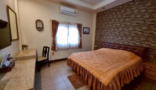 Standard Double Room, City View