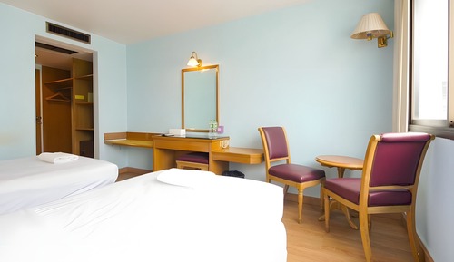 Deluxe Double Room, 1 King Bed, Non Smoking, City View