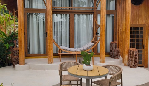 Luxury Suite, Multiple Beds, Pets Allowed, Mountain View
