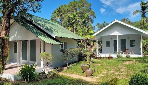 House, Sea View
