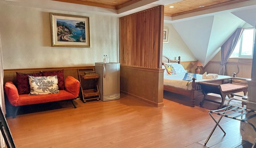 Suite, Bathtub