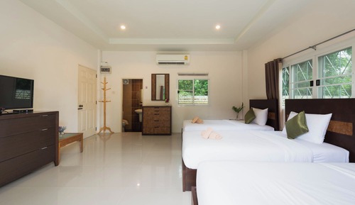Standard Shared Dormitory