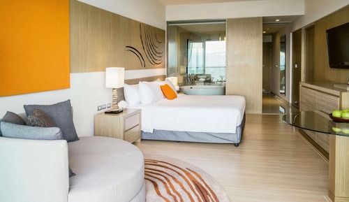 Premium Room, 1 King Bed, Sea View