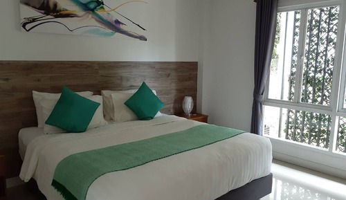 Deluxe Villa