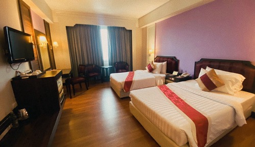 Deluxe Room 