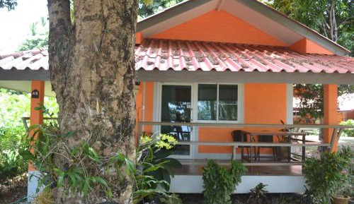 Bungalow with Sea View