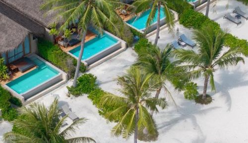 Sand Beachfront Pool Villa