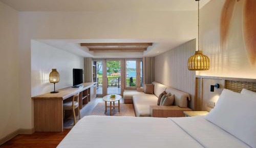 Beachfront Suites